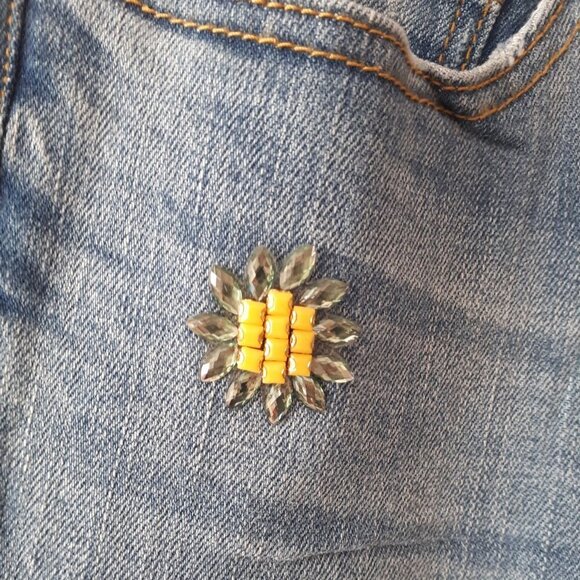 NWT For the Republic floral applique embellished slim ankle jeans, 26 - Picture 12 of 15